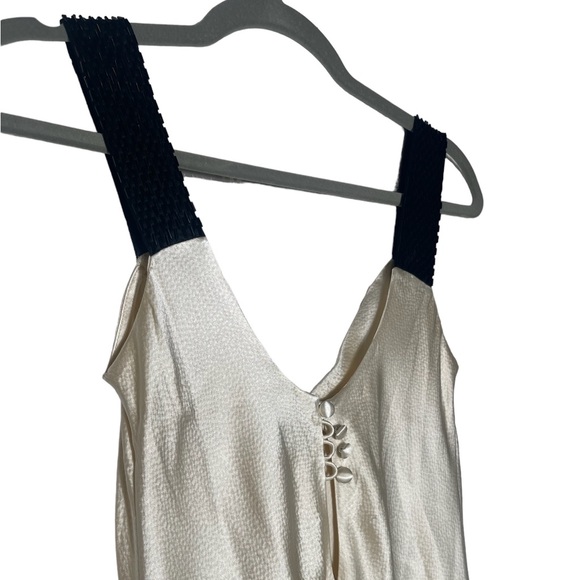 NWT Banana Republic Monogram Collection 100% silk maxi dress. Size 2. - Picture 7 of 13